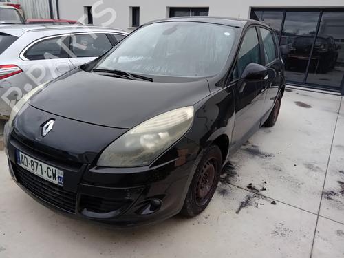 Venstre fortil udvendigt håndtag RENAULT SCÉNIC III (JZ0/1_) 1.5 dCi (110 hp) 32135301