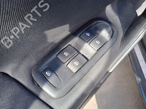 Used Left front window switch Left front window switch RENAULT MEGANE II (BM0/1_, CM0/1_) 1.9 dCi (131 hp) 27021423 27021423