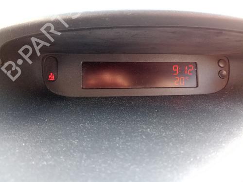 display-monitor-renault-clio-iii-br01-cr01-2005-2006-2007-2008-2009-2010-2011-2012-2013-2014-33991717 main image