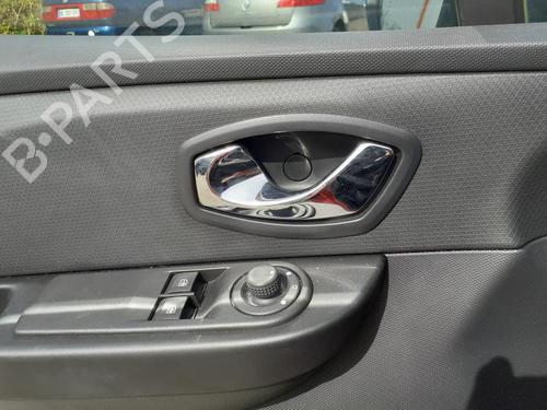 Used Left front window switch RENAULT CLIO IV (BH_) 1.5 dCi 75 (75 hp) 27010593