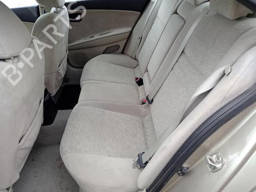 Used Seat buckle NISSAN PRIMERA Hatchback (P12) 1.9 dCi (120 hp) 26990414