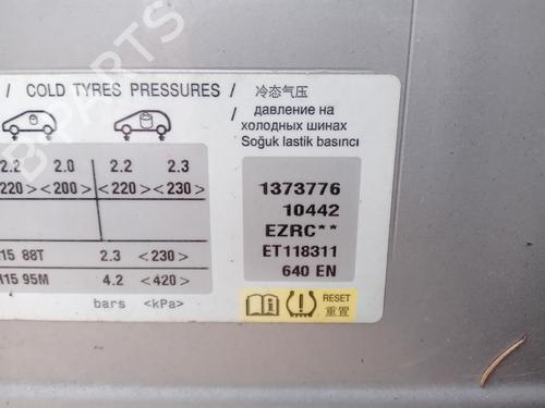 Fuel flap PEUGEOT 208 I (CA_, CC_) 1.2 VTI 82 | BP28809734C131