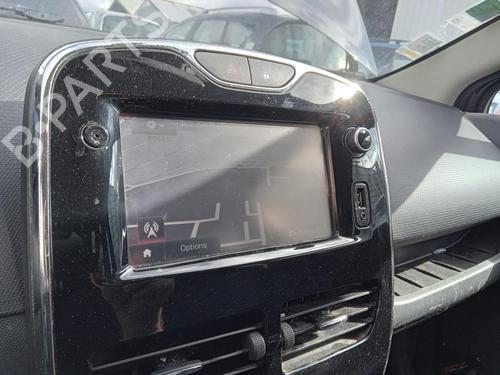 Used Radio RENAULT CLIO IV (BH_) 1.5 dCi 75 (75 hp) 27024641