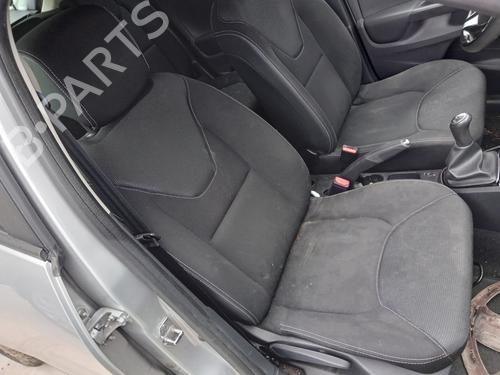 Used Right front seat RENAULT CLIO IV (BH_) 1.5 dCi 75 (75 hp) 28809693