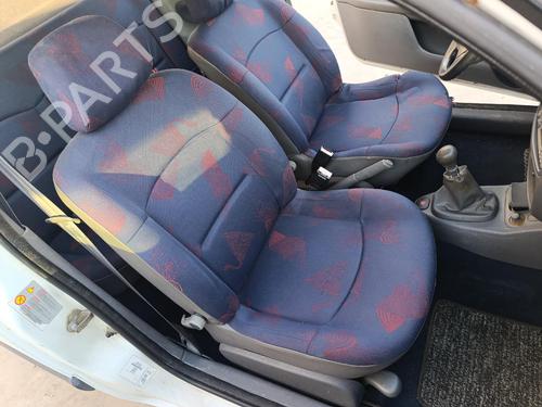 Used Front right seatbelt Front right seatbelt RENAULT CLIO II (BB_, CB_) 1.2 (BB0A, BB0F, BB10, BB1K, BB28, BB2D, BB2H, CB0A,... (58 hp) 39685098 39685098