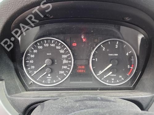 Used Instrument cluster BMW 3 Touring (E91) 320 d (150 hp) 27015543