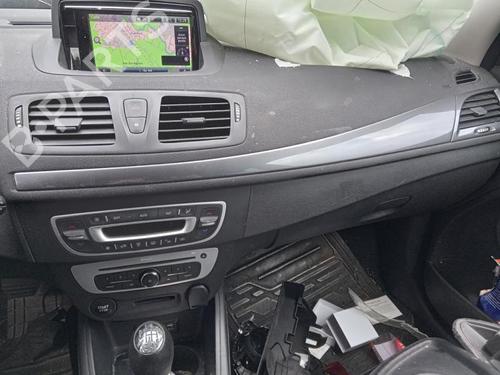 Used Card reader RENAULT MEGANE III Hatchback (BZ0/1_, B3_) 1.5 dCi (BZ09, BZ0D, BZ1W, BZ29, BZ14) (110 hp) 27007226