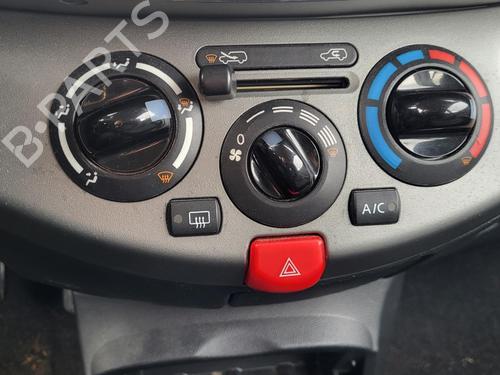 Used Warning switch NISSAN MICRA III (K12) 1.2 16V (80 hp) 26989830
