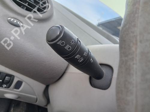 Used Switch RENAULT TWINGO II (CN0_) 1.2 16V (CN04, CN0B) (75 hp) 30149499