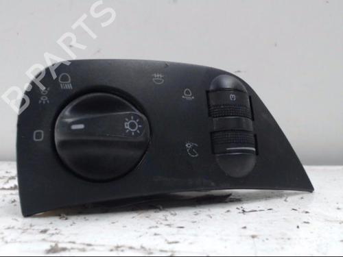 Headlight switch SEAT IBIZA II (6K1) 1.4 i | BP26984224I24 