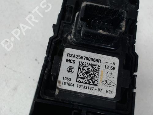 Left front window switch RENAULT CLIO IV (BH_) 0.9 TCe 90 (BHNF, BHMA, BHMH, BHJK, BHJR) | BP29160867I27 - Image 3