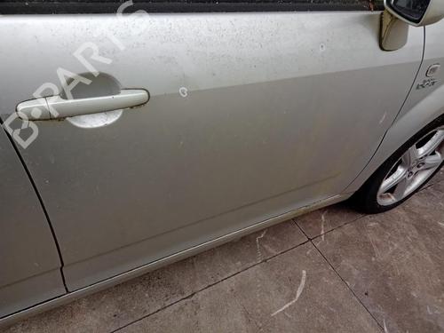 Right front door TOYOTA COROLLA Verso (ZER_, ZZE12_, R1_) 2.2 D-4D (AUR10_, AUR10R) | BP27014113C3 