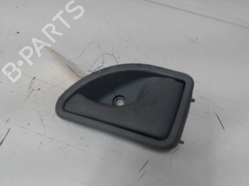 front-right-interior-door-handle-renault-twingo-i-c06_-1993-1994-1995-1996-1997-1998-1999-2000-2001-2002-2003-2004-2005-2006-2007-2008-2009-2010-2011-2012-32111013 main image