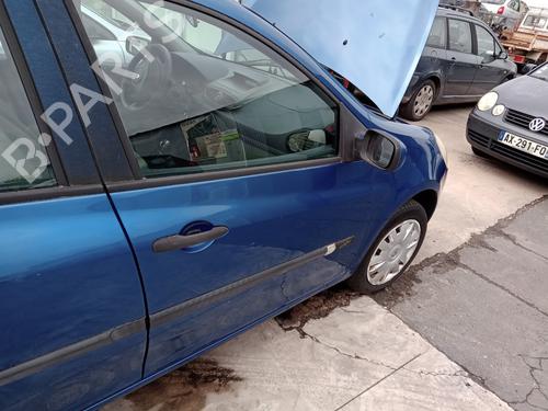 Used Right front door Right front door RENAULT CLIO III (BR0/1, CR0/1) 1.5 dCi (C/BR0G, C/BR1G) (68 hp) 35779713 35779713