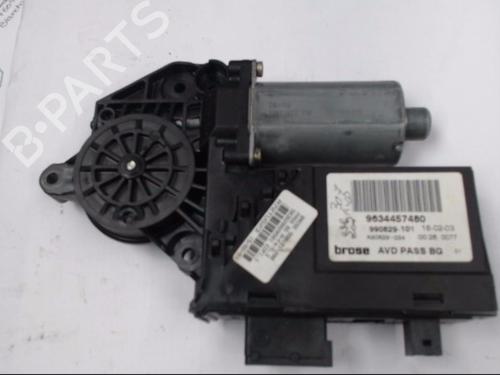 Rudehejsemotor forskærm højre PEUGEOT 307 (3A/C) 2.0 HDi 110 (107 hp) 26992648