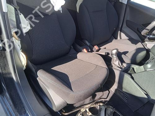 Used Seat buckle PEUGEOT 208 I (CA_, CC_) 1.5 BlueHDI 100 (102 hp) 27001220