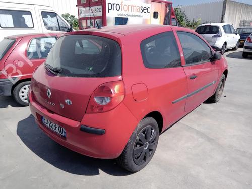 Used Right taillight Right taillight RENAULT CLIO III (BR0/1, CR0/1) 1.5 dCi (BR17, CR17) (86 hp) 26996313 26996313