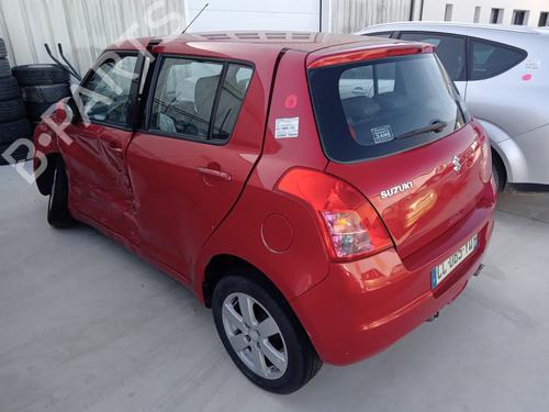 Ruitenwissermotor achter SUZUKI SWIFT III (MZ, EZ) 1.3 DDiS (RS413D) (75 hp) 27021473
