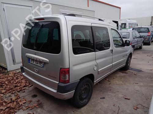 Third brake light PEUGEOT PARTNER MPV (5_, G_) 1.6 HDi 90 | BP27002670L11  - Image 10