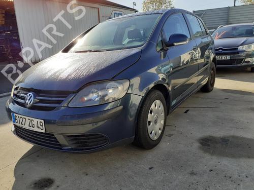 Used Left front door VW GOLF PLUS V (5M1, 521) 1.9 TDI (105 hp) 27010499
