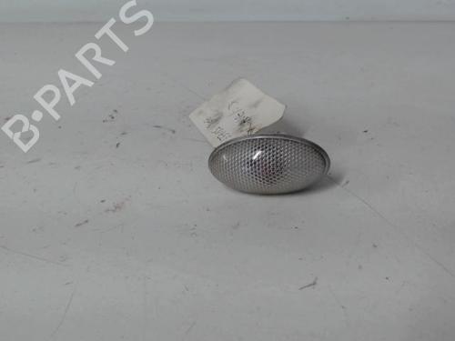 Clignotant avant gauche PEUGEOT 206 Hatchback (2A/C) 1.4 HDi eco 70 (68 hp) 30299388