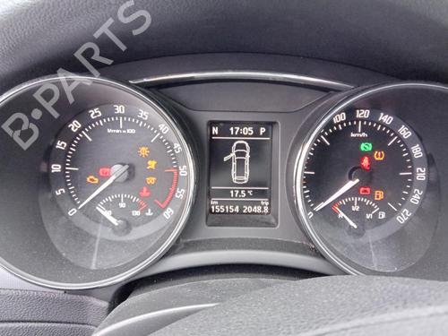 Used Instrument cluster SKODA SUPERB II Estate (3T5) 2.0 TDI 16V (140 hp) 27002975