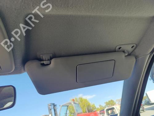 Used Right sun visor Right sun visor CITROËN XSARA (N1) 1.4 i (75 hp) 40507565 40507565