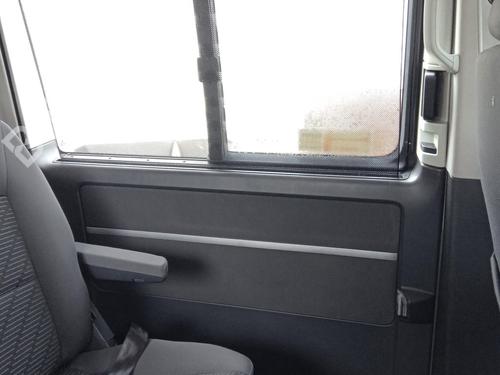Used Left slide door Left slide door VW TRANSPORTER T5 Bus (7HB, 7HJ, 7EB, 7EJ) 2.0 BiTDI (180 hp) 32361714 32361714