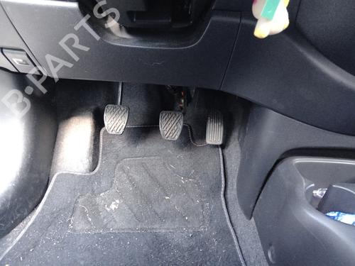 Pedal embrague Pedal embrague NISSAN MICRA IV (K13K, K13KK) 1.2 (80 hp) 34258900 34258900