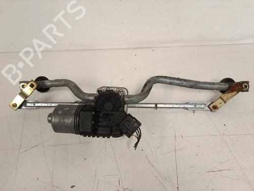 Used Front wiper motor Front wiper motor RENAULT CLIO II (BB_, CB_) 1.2 16V (BB05, BB0W, BB11, BB27, BB2T, BB2U, BB2V, CB05,... (75 hp) 33218482 33218482