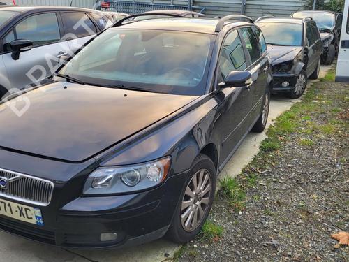 Used Left front fenders VOLVO V50 (545) 1.6 D (110 hp) 27002586
