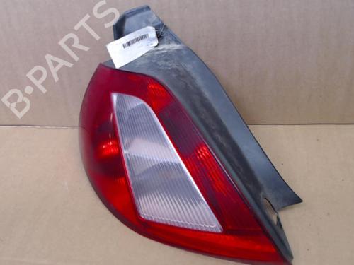 Feu arrière gauche RENAULT MEGANE II (BM0/1_, CM0/1_) 1.5 dCi (BM02, BM13, BM2A, CM02, CM13) (101 hp) 26992836