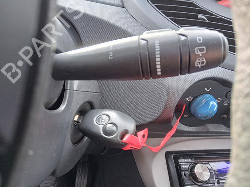 Used Steering column stalk RENAULT TWINGO II (CN0_) 1.2 16V (CN04, CN0B) (75 hp) 31625157