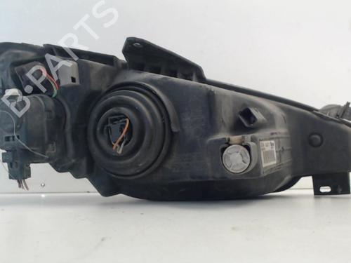 Venstre forlygte PEUGEOT 206 Hatchback (2A/C) 2.0 HDI 90 (90 hp) 27016214