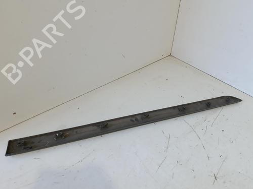 Used Door moulding trim Door moulding trim RENAULT SCÉNIC II (JM0/1_) 1.9 dCi (JM14) (131 hp) 40017271 40017271