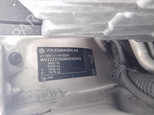 Left front door VW TRANSPORTER T5 Bus (7HB, 7HJ, 7EB, 7EJ) 2.0 BiTDI | BP32361712C2 