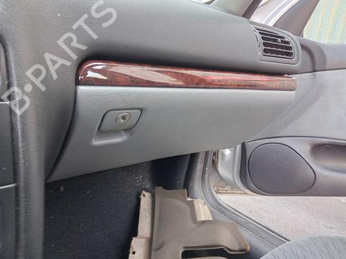 Used Glove box PEUGEOT 406 (8B) 1.9 TD (90 hp) 27326436