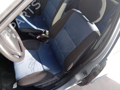 Used Left front seat PEUGEOT 106 II (1A_, 1C_) 1.1 i (60 hp) 27520330