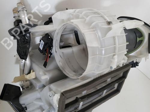 Used Heater matrix box Heater matrix box CITROËN C3 III (SX) 1.6 BlueHDi 75 (75 hp) 27003475 27003475