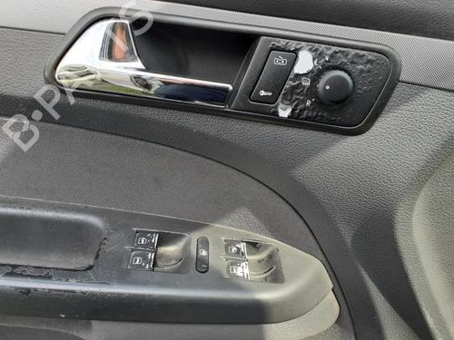 Front right quarter glass VW TOURAN (1T1, 1T2) 1.9 TDI | BP27025976C112 