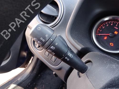 Used Switch Switch DACIA SANDERO II 1.0 SCe 75 (B8JC, B8JD, B8NC) (73 hp) 33546545 33546545