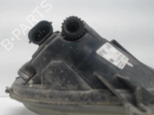 Used Left front fog light FORD FIESTA V (JH_, JD_) 1.4 16V (80 hp) 26983221