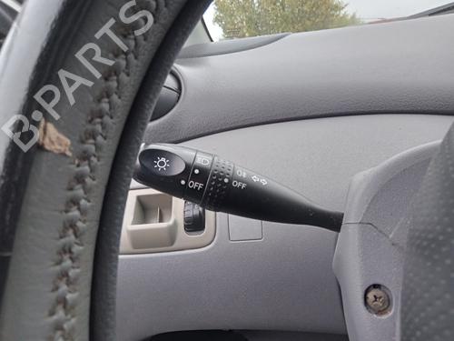 Interruttore TOYOTA YARIS (_P1_) 1.3 (NCP10, SCP12_) (86 hp) 32119845