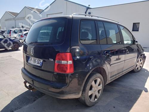Used Rear wiper motor VW TOURAN (1T1, 1T2) 1.9 TDI (105 hp) 26986040