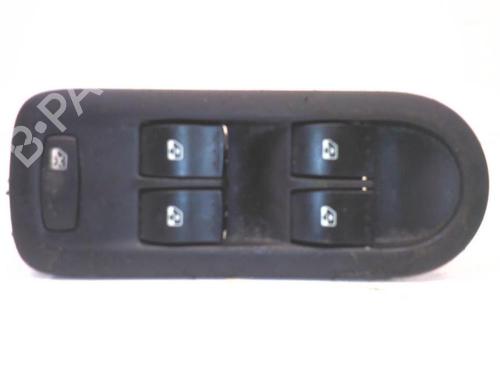 Used Right front window switch RENAULT GRAND SCÉNIC II (JM0/1_) 1.9 dCi (JM14) (131 hp) 26984521