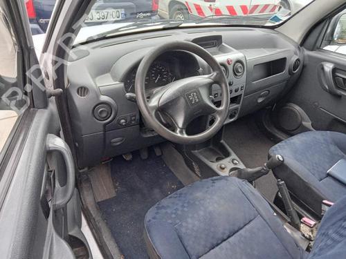 Used Driver airbag PEUGEOT PARTNER MPV (5_, G_) 1.6 HDi 90 (90 hp) 26996838