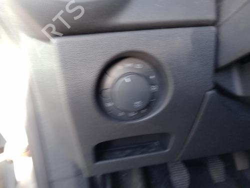 Used Headlight switch OPEL CORSA D (S07) 1.3 CDTI (L08, L68) (90 hp) 27002856