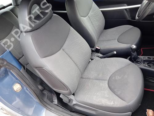Used Right front seat CITROËN C3 Pluriel (HB_) 1.4 HDi (68 hp) 26985956