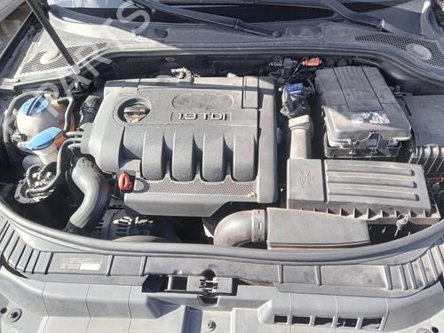 Used Air filter box AUDI A3 Convertible (8P7) 1.9 TDI (105 hp) 28709469