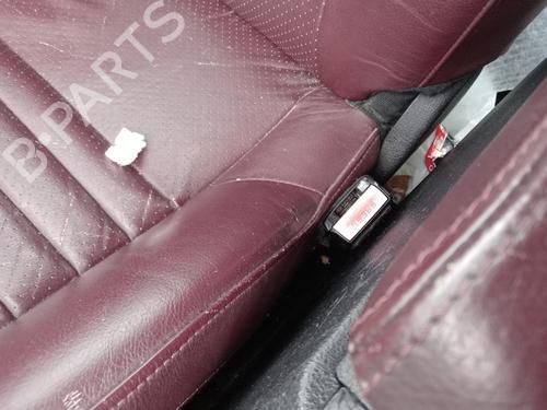 seat-buckle-peugeot-407-coupe-6c_-2005-34525676 main image